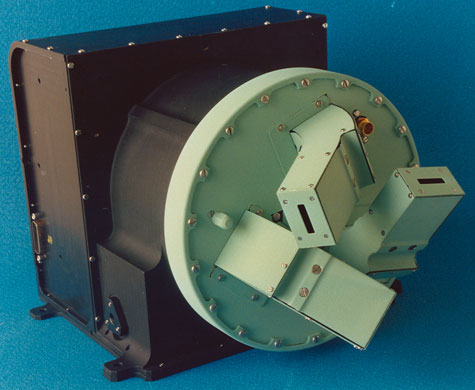 three-detector VEIS assembly